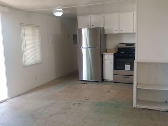 3rd image of 2630 N 14th Ave #14THAVE2630-4