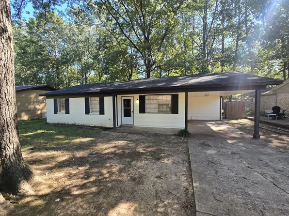 9615 Comstock Rd, Little Rock, AR 72209