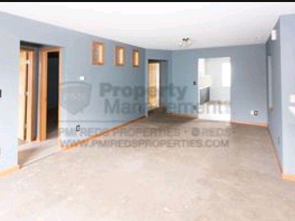 4th image of 8935 Meridian Ave #6