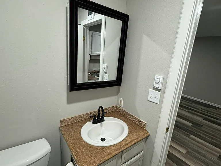 132 S Main Ave #946 — Photo 7