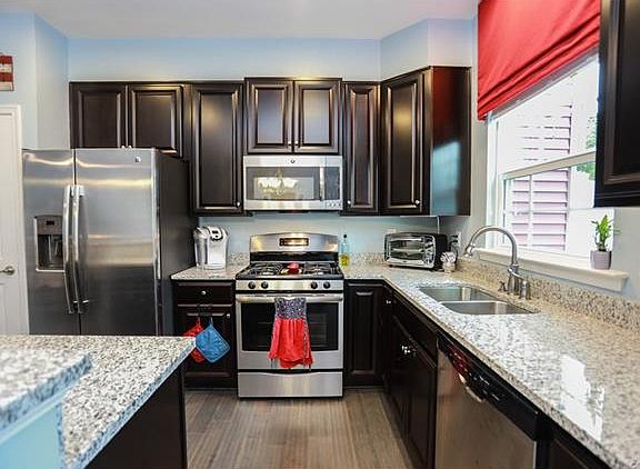 5th image of 8904 Ringview Dr