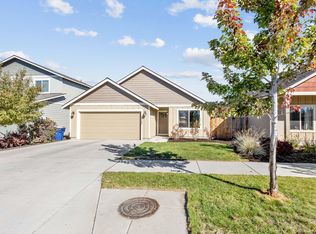 21162 NE Capella Pl, Bend, OR 97702