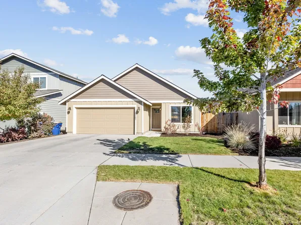 21162 NE Capella Pl, Bend, OR 97702