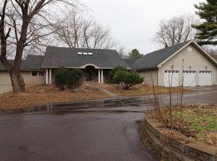 31300 Oasis Rd, Center City, MN 55012