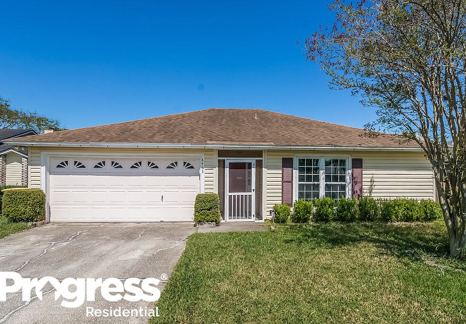 1st image of 8463 Everest Dr