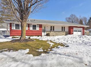 840 3rd St SW, Faribault, MN 55021