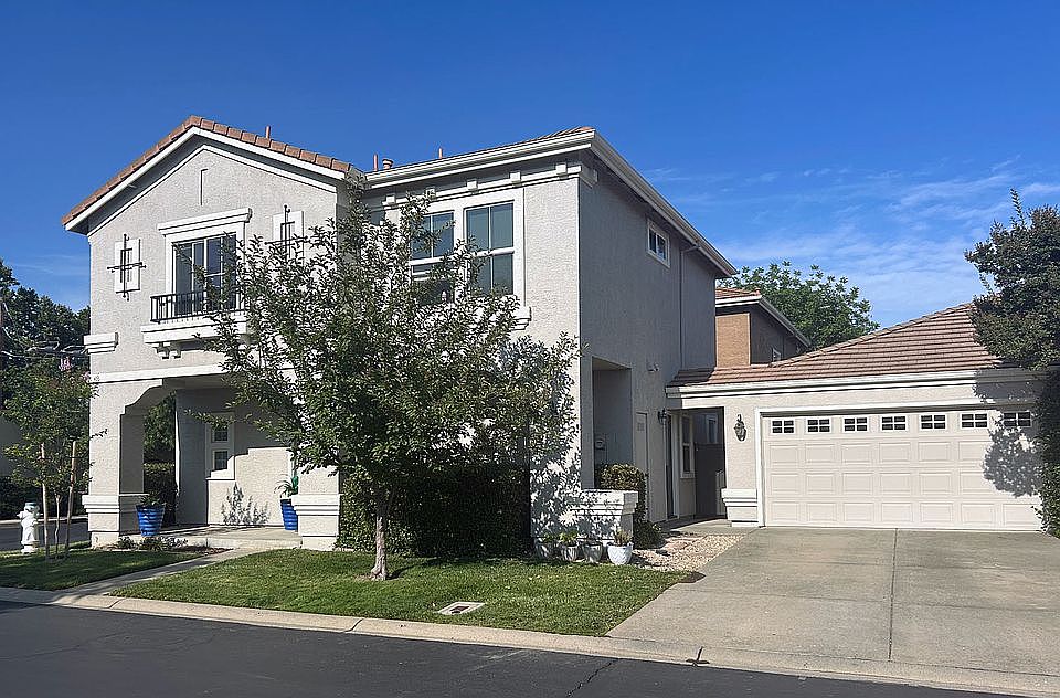 1st image of 207 Marsalla Dr