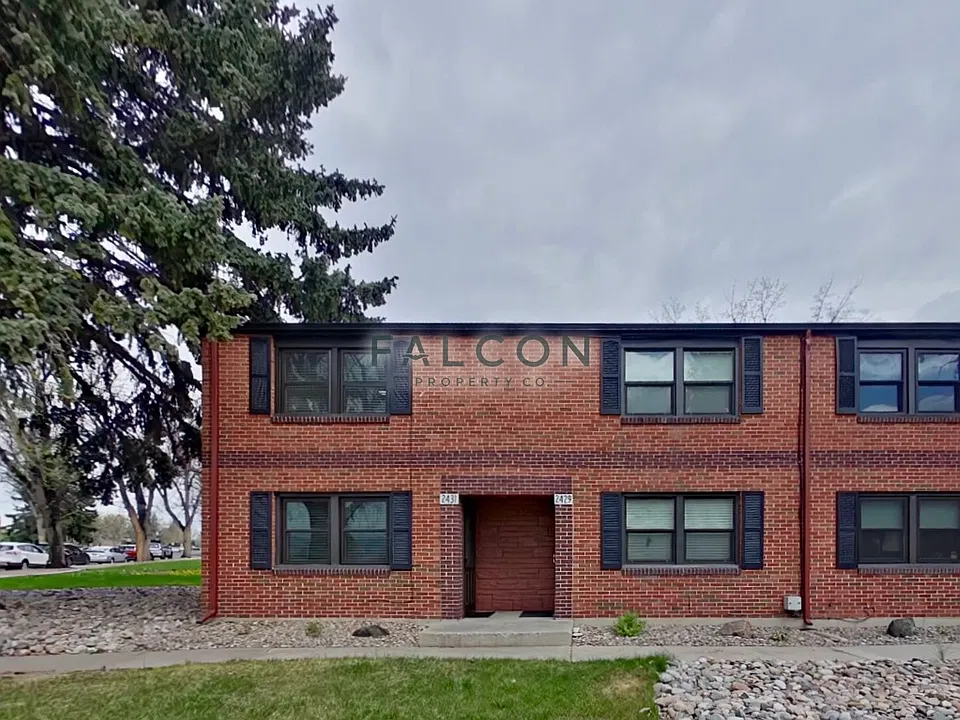 2431 Paseo Rd