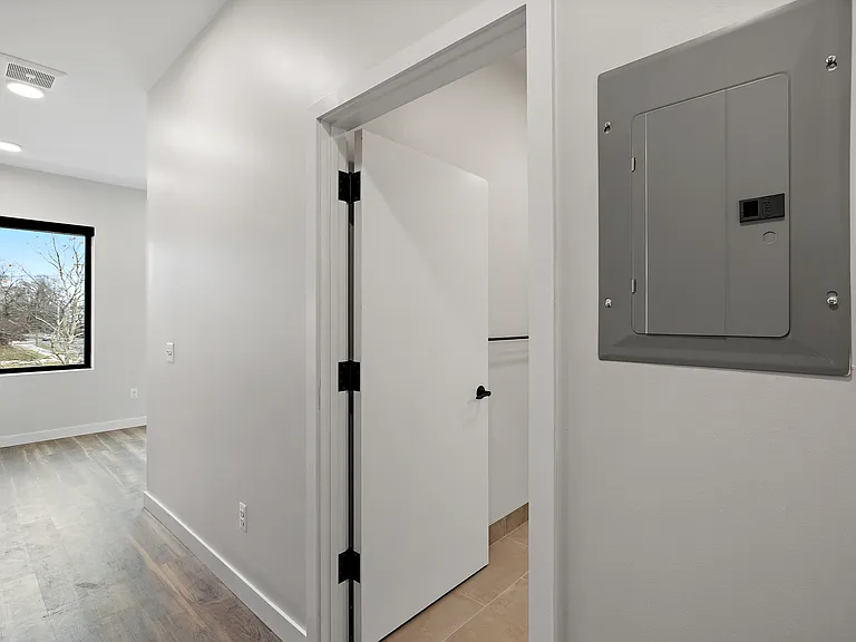 7631 E Lafayette St #21 — Photo 10