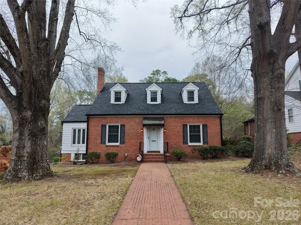 502 W Wade St, Wadesboro, NC 28170