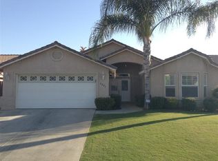 4201 Downpatrick Ct, Bakersfield, CA 93313