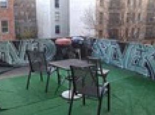 200 Broadway, Brooklyn, NY 11211