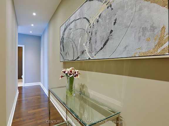 3rd image of 80 John St #4002