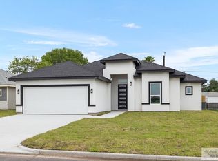 104 Brooks Cir N, La Feria, TX 78559