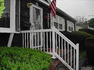 4th image of 17 Owens St