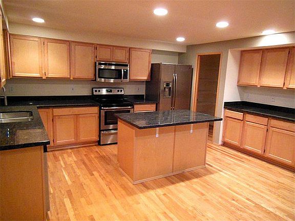 3rd image of 3746 S 321st St