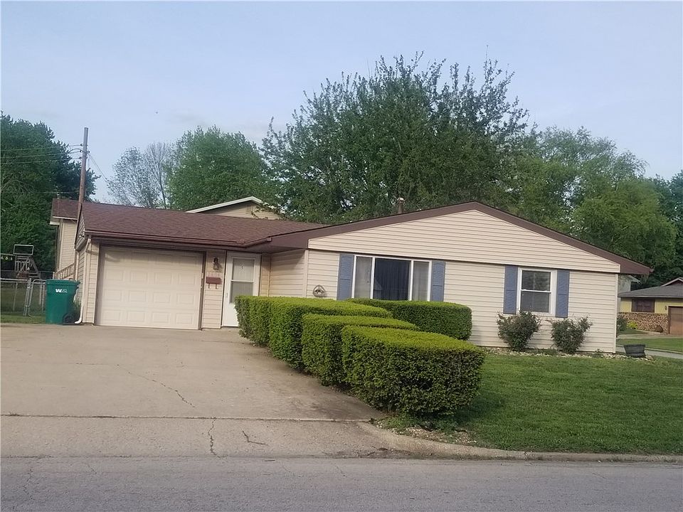 1st image of 3604 Hummingbird Dr