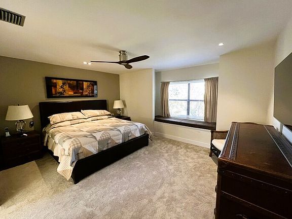 2nd image of 2971 Cottage Grove Ct