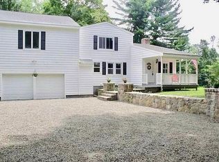 9 Meadowbrook Ln, Weston, CT 06883