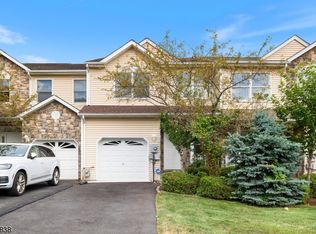 11 F Houston Taylor Ct, Morris Plains, NJ 07950