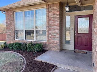 106 Woody Way, Washington, OK 73093