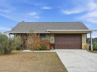116 Martingale Trail, Bandera, TX 78003
