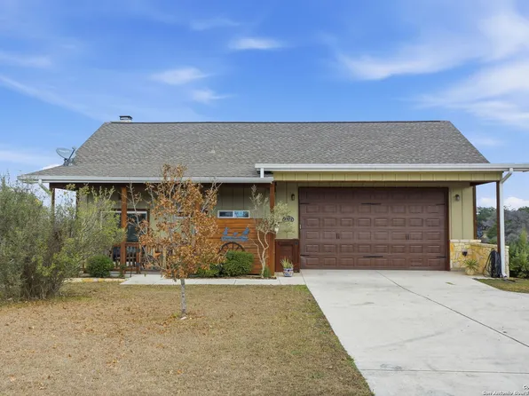 116 Martingale Trl., Bandera, TX 78003