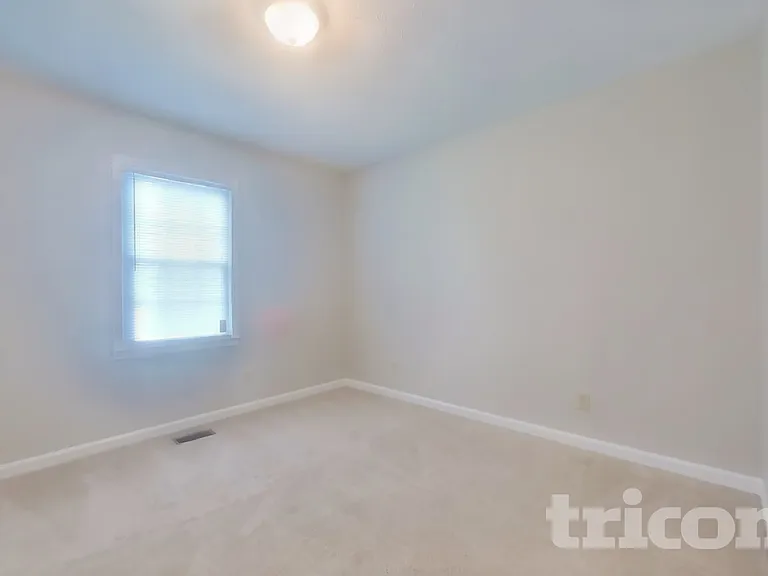 234 Deerchase Dr — Photo 15