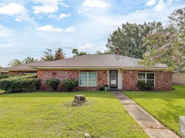 22 Lakeview Dr, Monroe, LA 71203