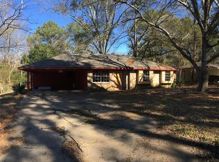 636 Upper Darby Rd, Jackson, MS 39212