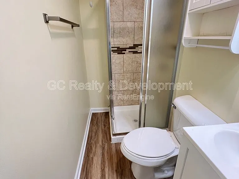 206 E Center St — Photo 19