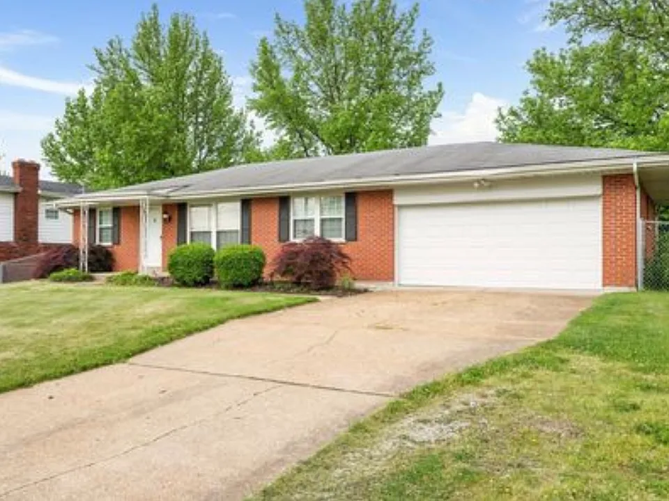 4940 Theiss Rd