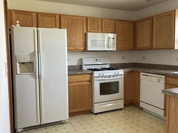 4th image of 1631 W Chrysler Dr #1631