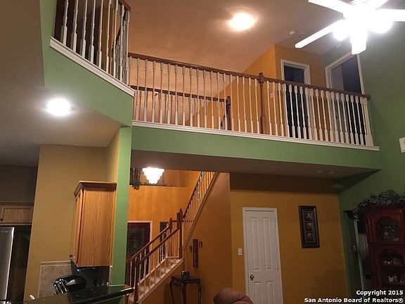 4th image of 2626 Lakehills St