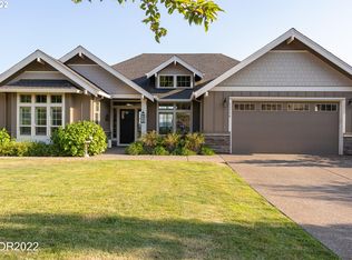 13734 SE Camas Ln, Happy Valley, OR 97086