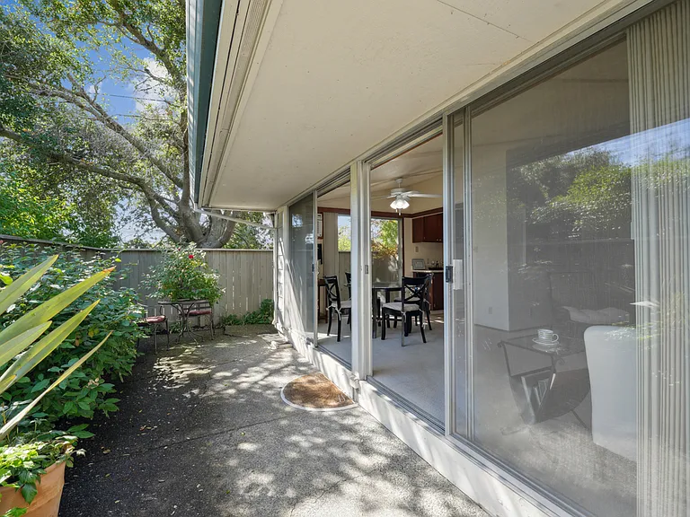 Riverwood Apartments — Photo 19