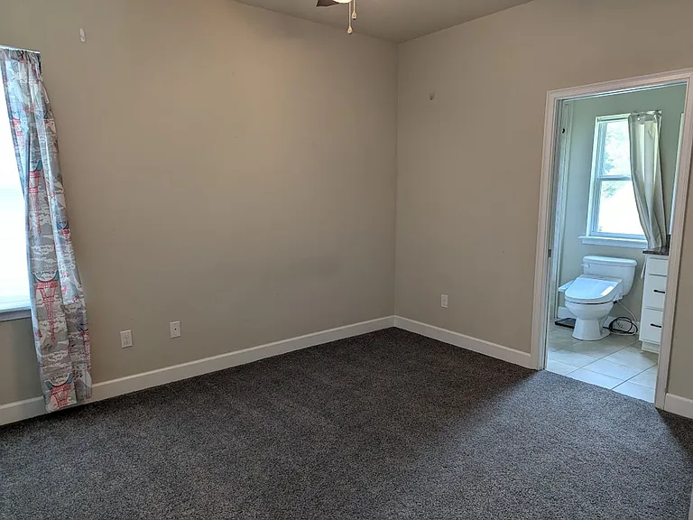 2365 NW 33rd Pl — Photo 16