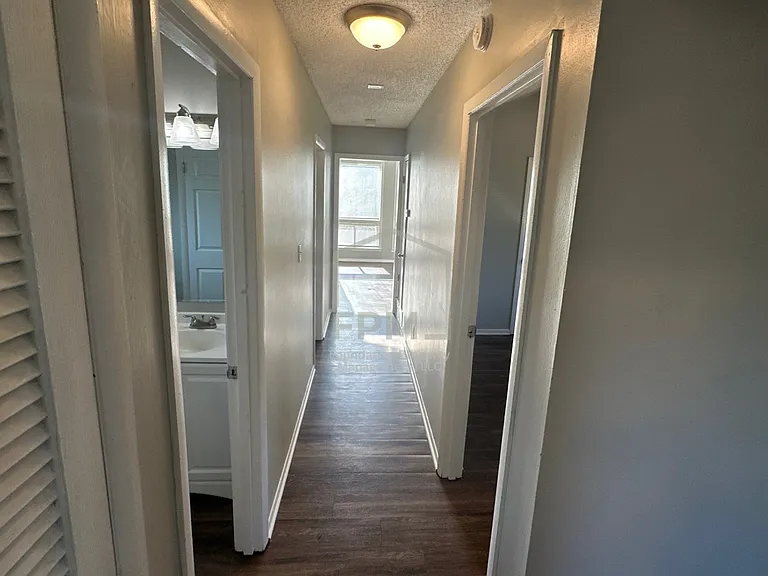 2252 Cassie Ave — Photo 12
