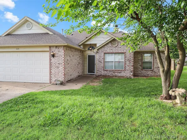 1115 W Beech St, Skiatook, OK 74070