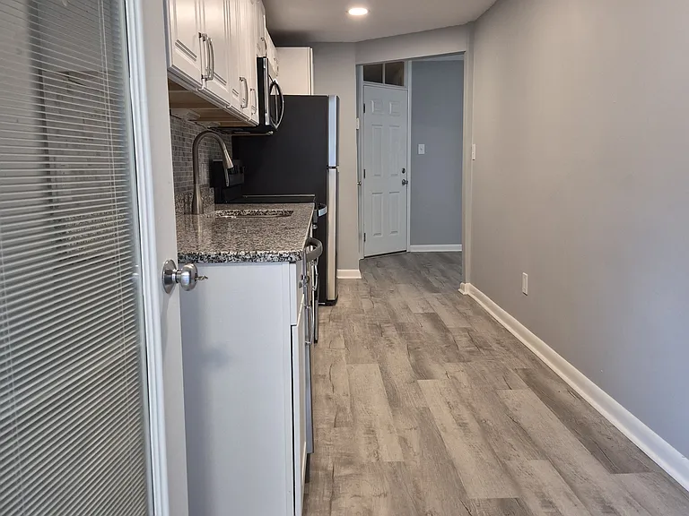 161 S Main St #201 — Photo 22