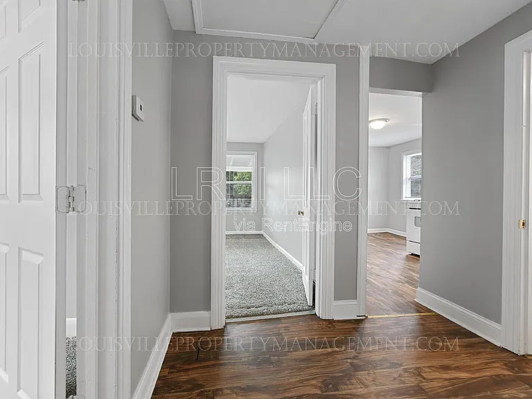 4143 W Market St #2 — Photo 9