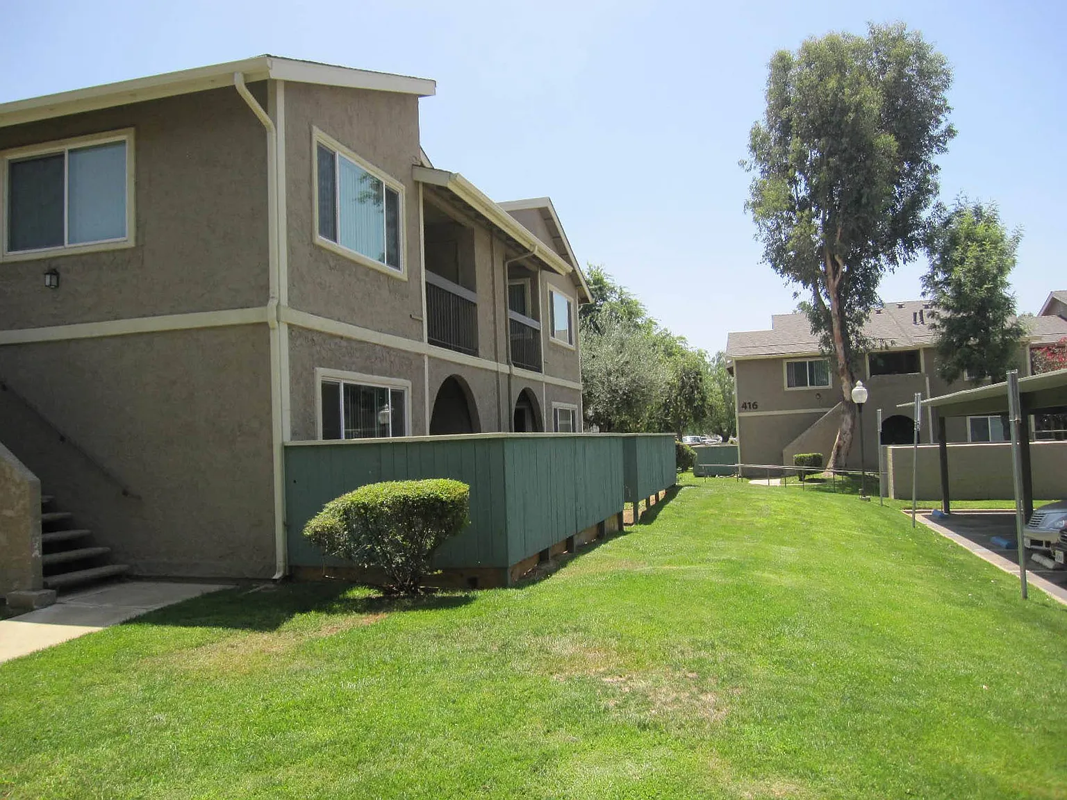 Mountain View — Photo 2