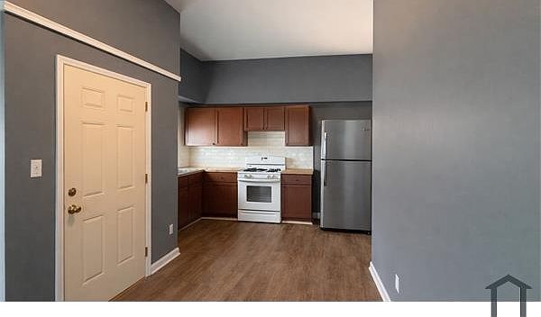 1st image of 430 Case Ave #1