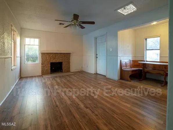 804 N Perry Ave, Tucson, AZ 85705