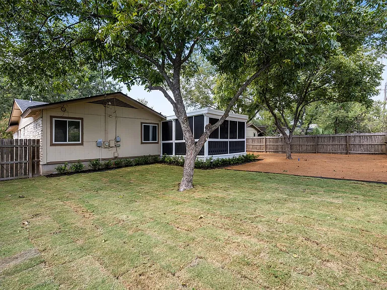 6105 Sun Vista Dr — Photo 15