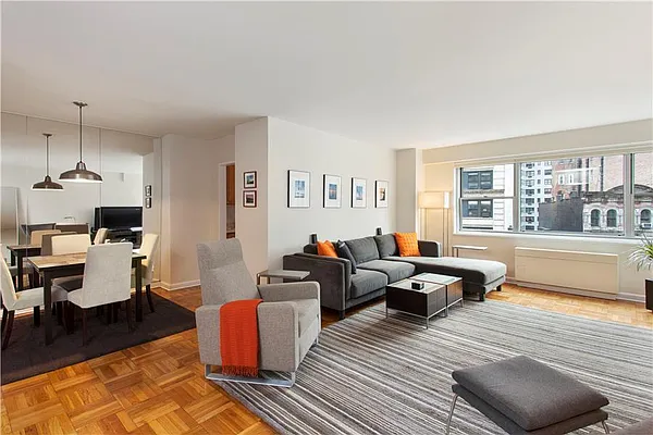 Sold by Real Direct | media 3