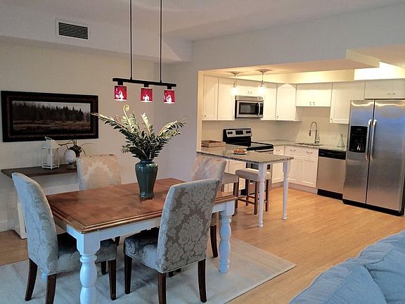 3rd image of 4 Schooner Ln