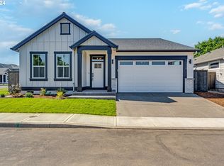 7233 SE Madrone St, Hillsboro, OR 97123