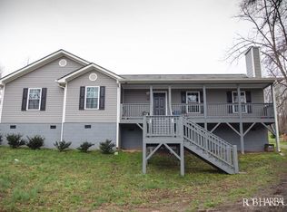 1664 Matheson Cove Rd, Hayesville, NC 28904