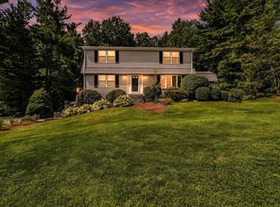 97 Lee St, West Boylston, MA 01583